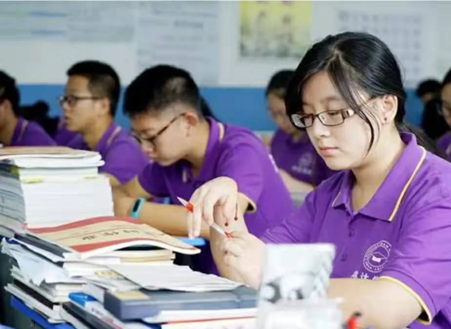 本科二批录取，军校提档线448分，345分能上公办高校