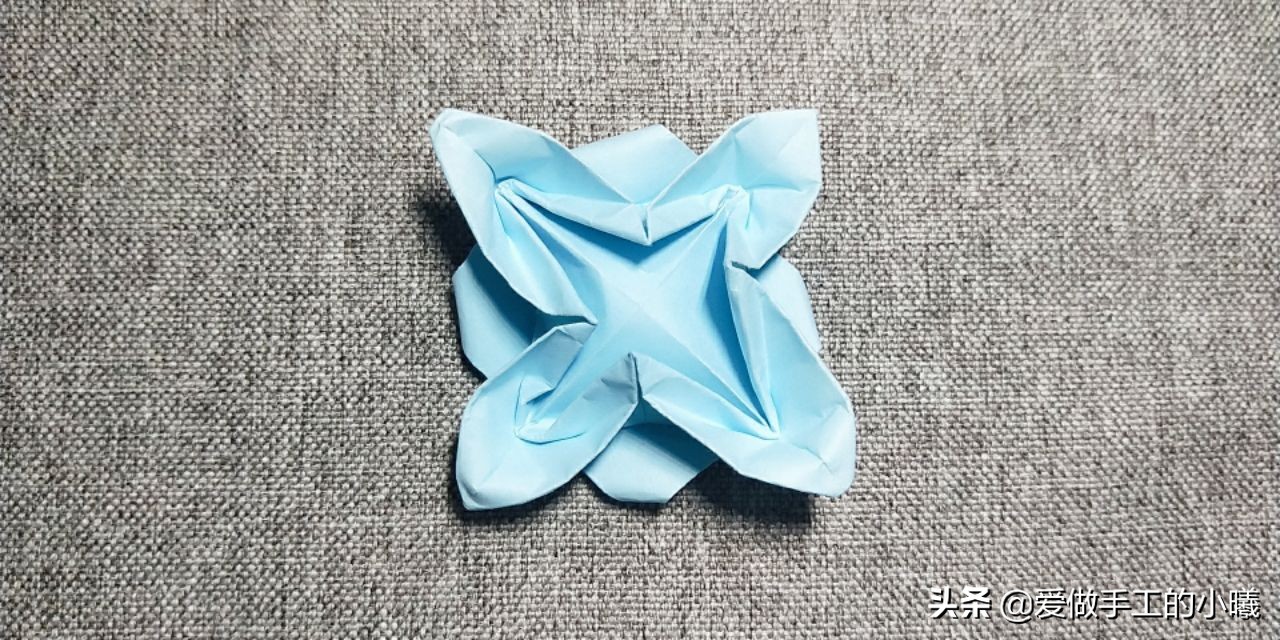 折纸教程：玫瑰花折纸图解，简单漂亮易操作，几步就完成