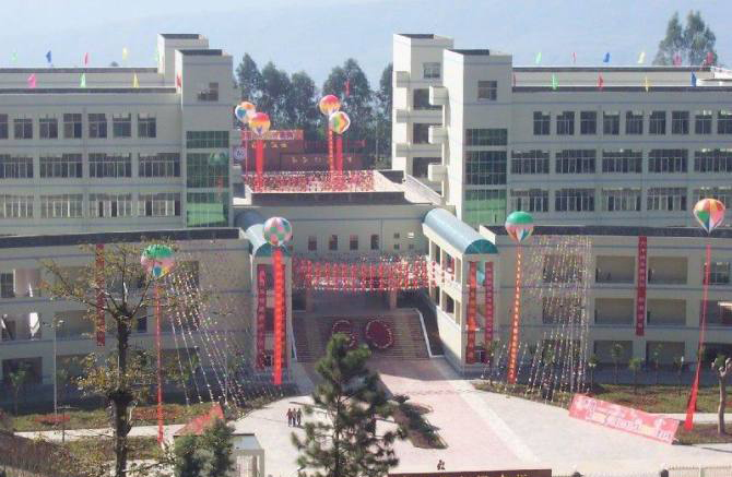 四川凉山2020高考，西昌一中一本数领先，盐源中学斩获州理科状元