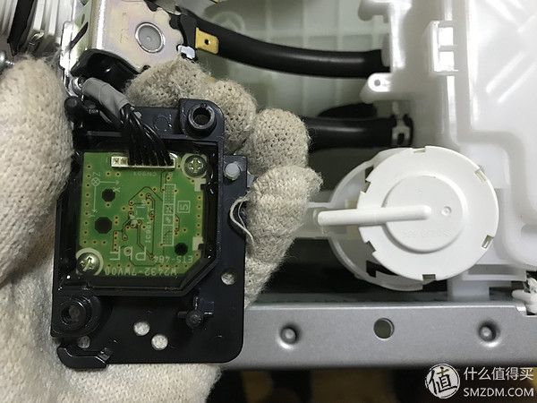 洗衣机：有容乃大 四千元10kg哪家强？松下、LG、三星对比横评