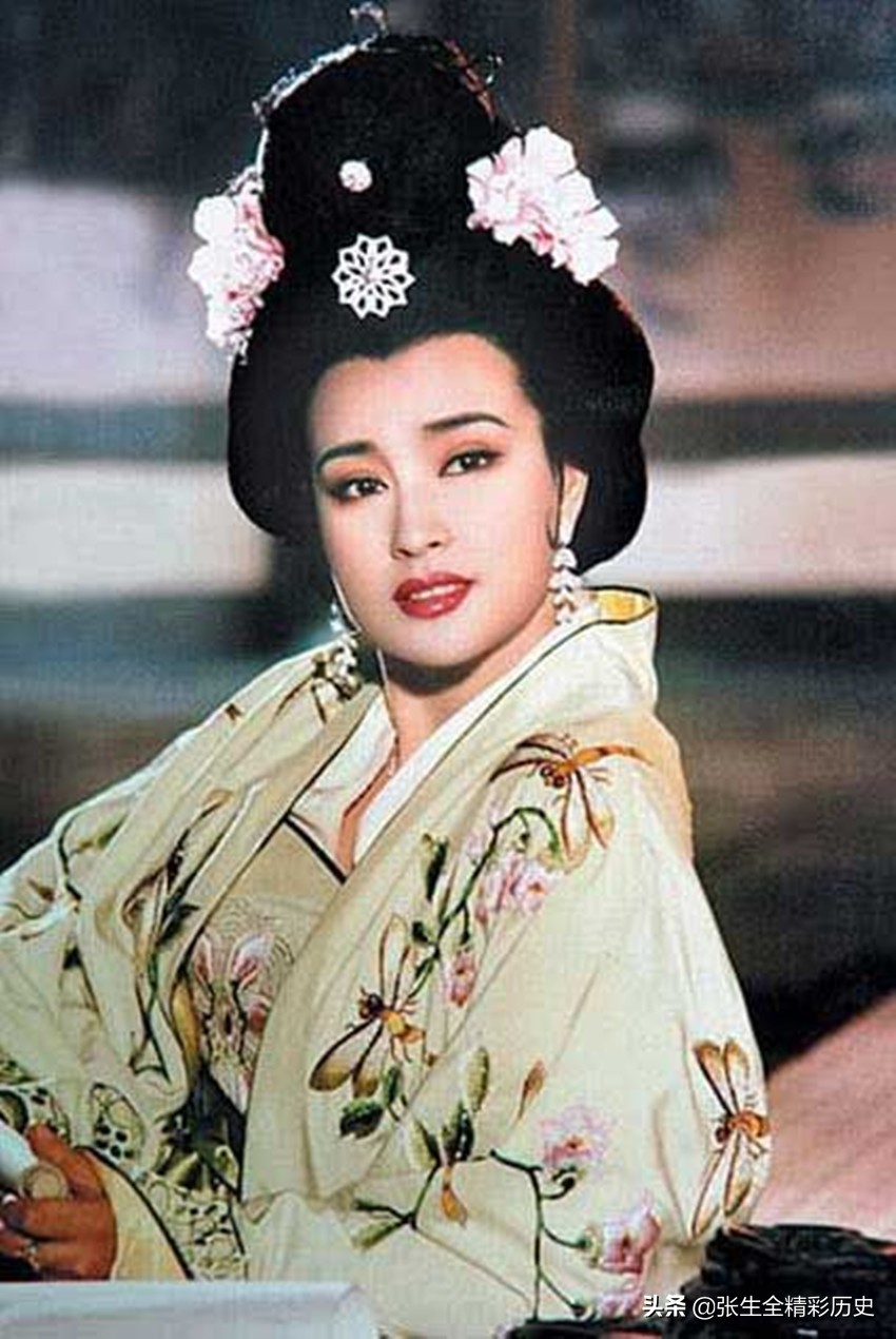 武则天为什么不受李世民待见？武则天是李世民的什么关系？