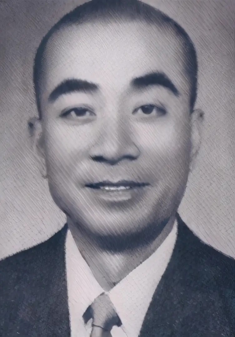 母亲肚子里时,他的父亲和一位同样在绸缎庄打工的工友周至元一起喝酒