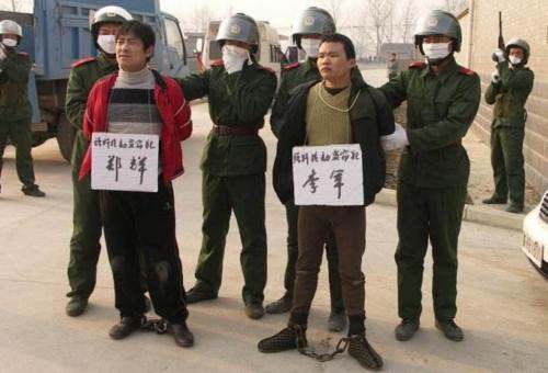 死刑缓期两年执行是什么意思,死刑缓期两年执行是什么意思坐牢吗