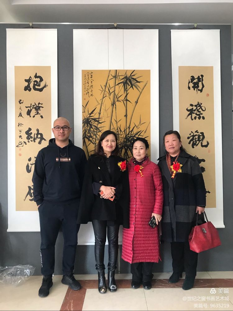 本市热点：抚顺第二届女子书画展拉开帷幕