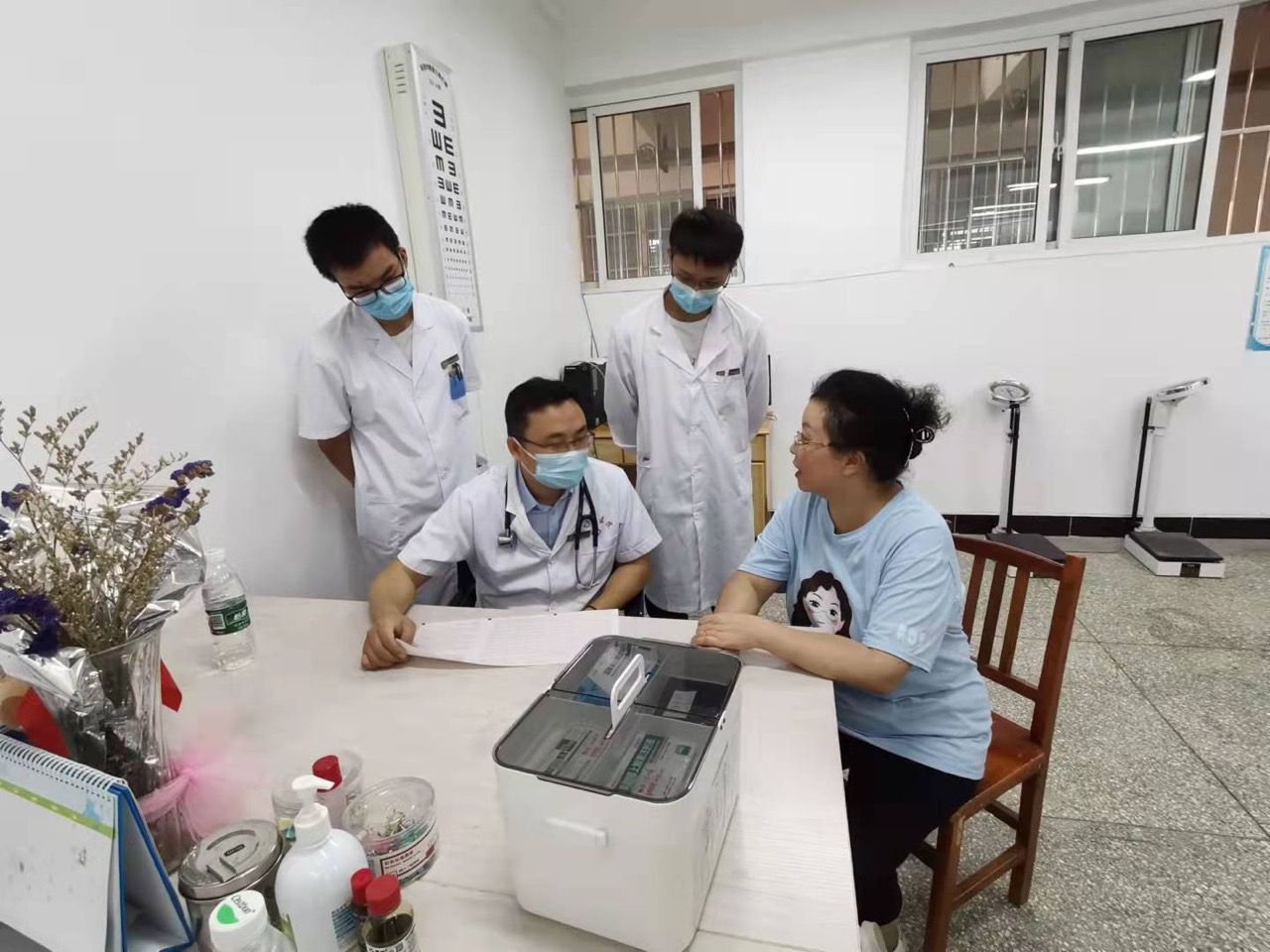 “世界心脏日”，白衣天使走进校园