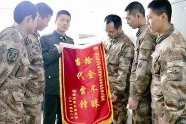 哪些军校录取分数低，毕业即拿“铁饭碗”，想考军校的学生快收藏