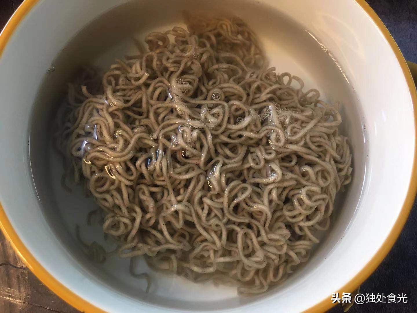 荞麦面做法（分享3种减肥期间吃的面做法）