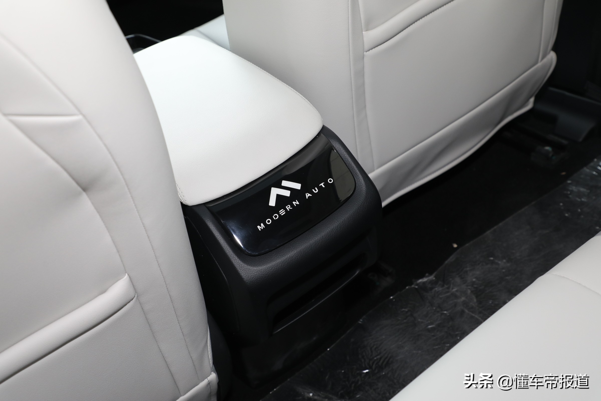 新车 | 新势力中的新面孔，实拍解析摩登Modern in，定位紧凑型SUV