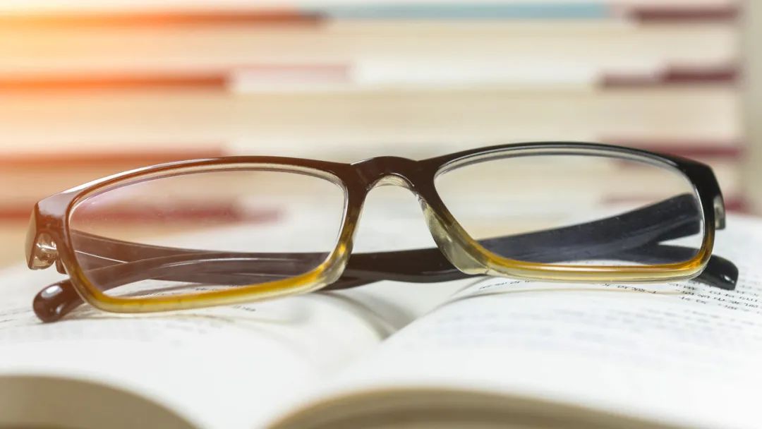 中国近7亿人近视，给你验光配镜的人却有90%不合格