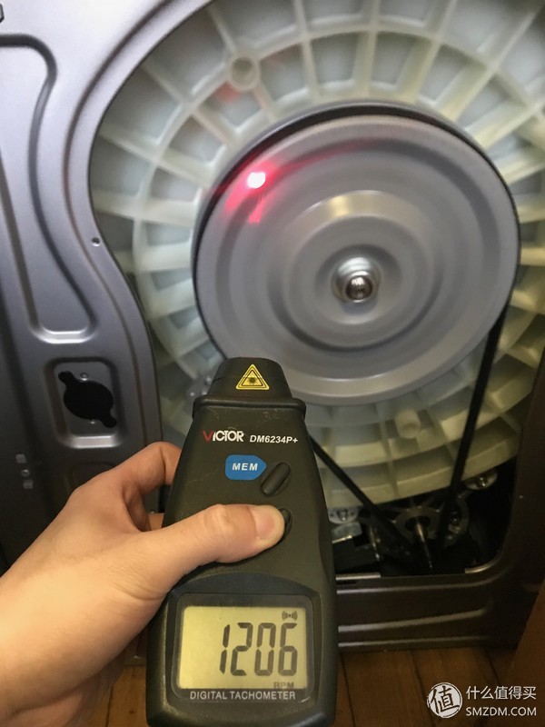 洗衣机：有容乃大 四千元10kg哪家强？松下、LG、三星对比横评