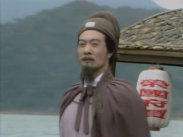“只因在人群中多看了你一眼，从此我便瞎了眼”，原句竟如此美妙