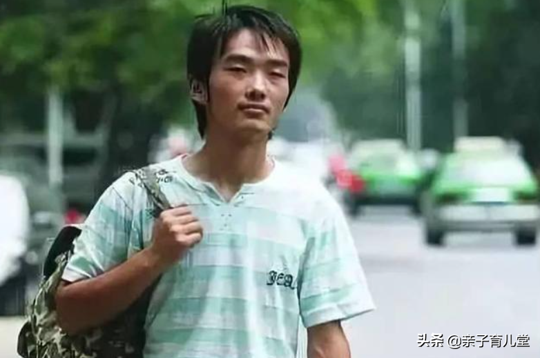 高考故意考零分的他，十年后重回校园，别让冲动为青春留下缺憾