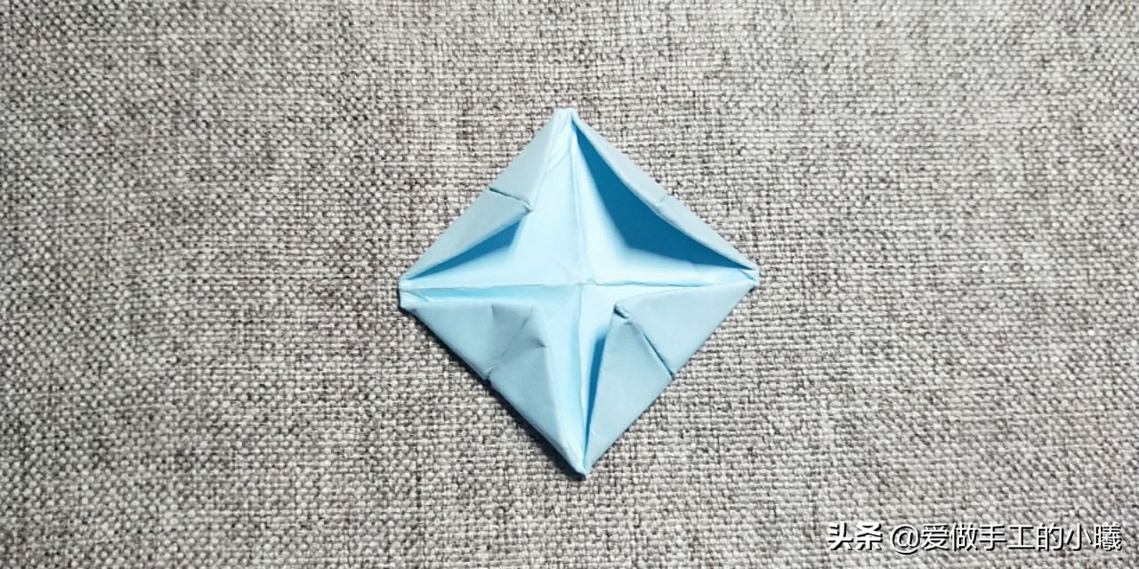 折纸教程：玫瑰花折纸图解，简单漂亮易操作，几步就完成