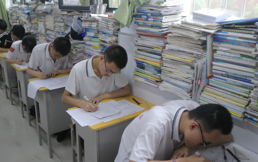 高考状元作息时间公开，堪称“时间管理大师”，学霸果然名不虚传