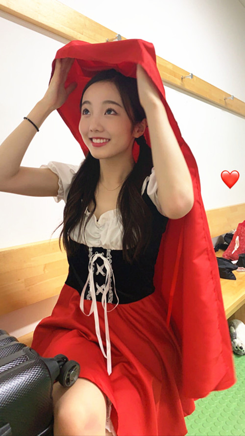 日本花样女神本田真凛,天使颜值魔鬼身材,穿短裙子自带仙女范