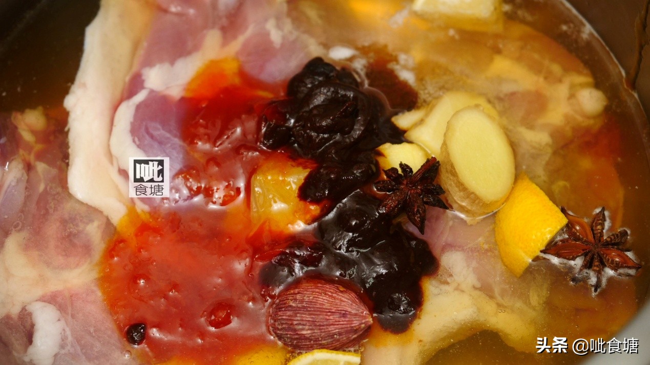 鸭腿怎么做才算好吃？收藏这个做法，让你能吃出烤鸭和烧鸭的味道
