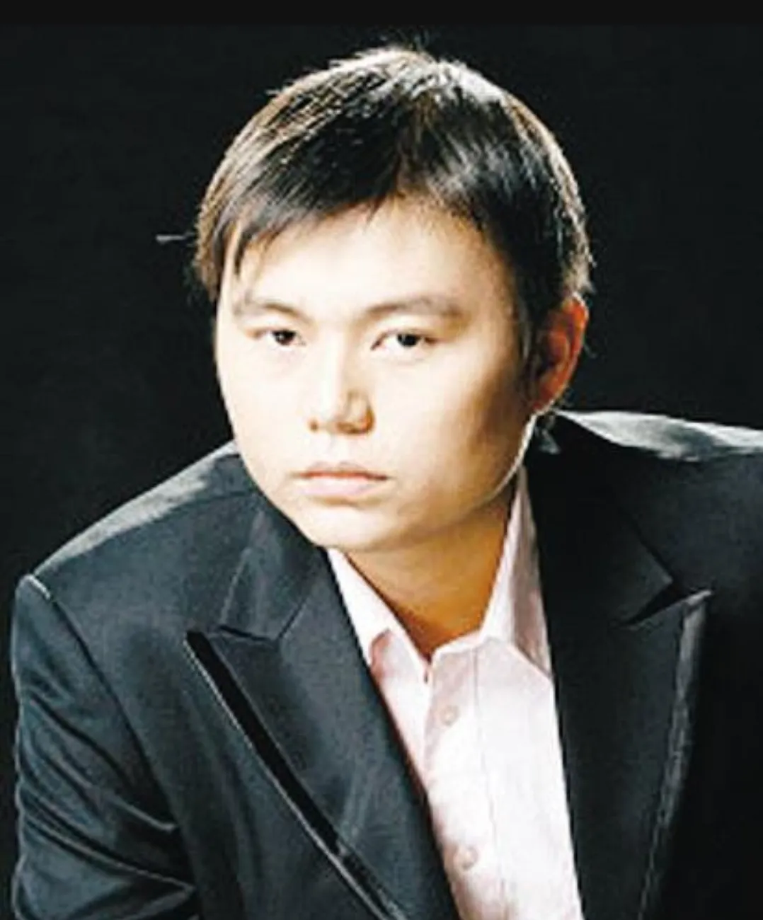盘点体制内的知名小说家
