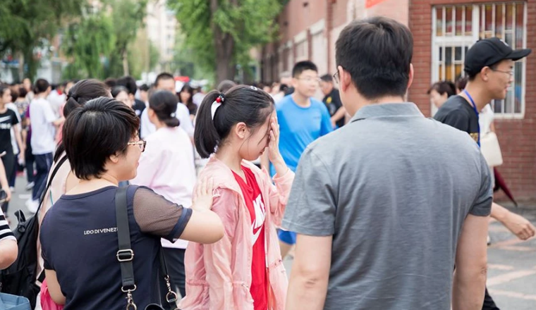 明明同样是高校，为何有大学和学院的区别，学生尽量要早知道