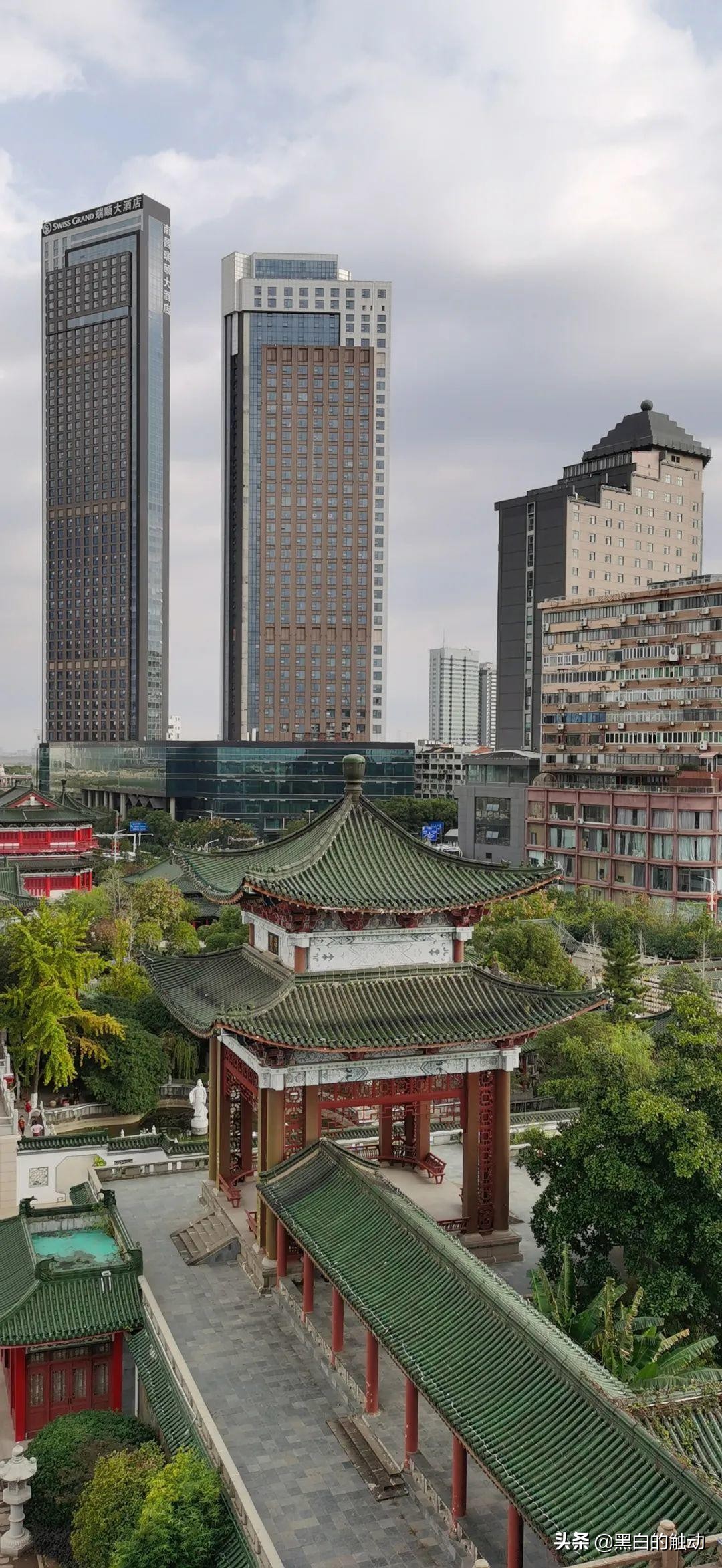 南昌，不止有滕王阁，还有世界第二的超级喷泉和世界第三的摩天轮
