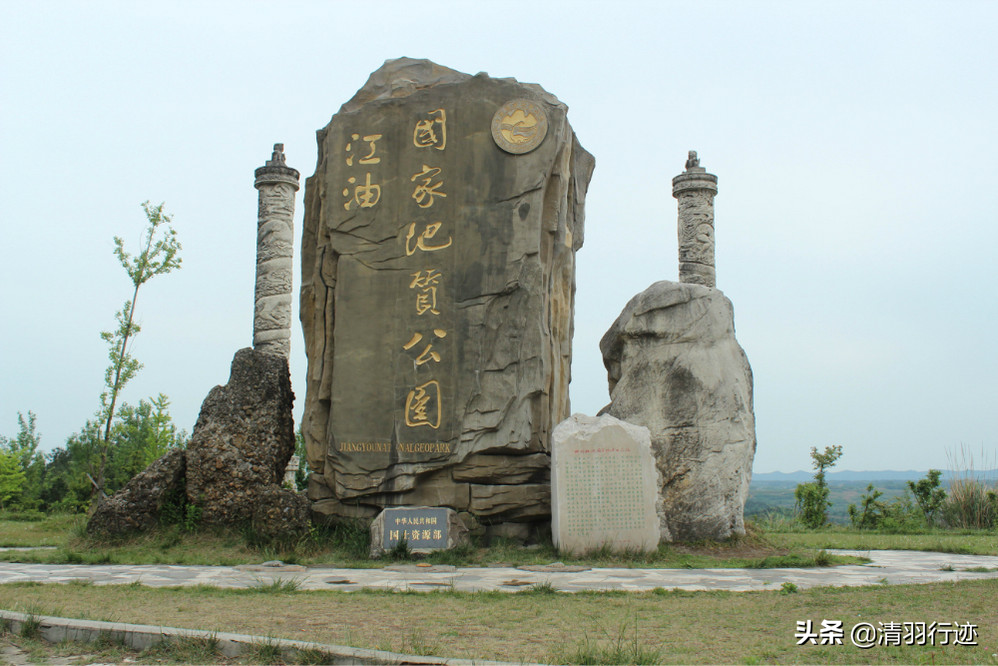 四川隐藏一处4A景区，山势如柱离成都170公里，是登山好去处