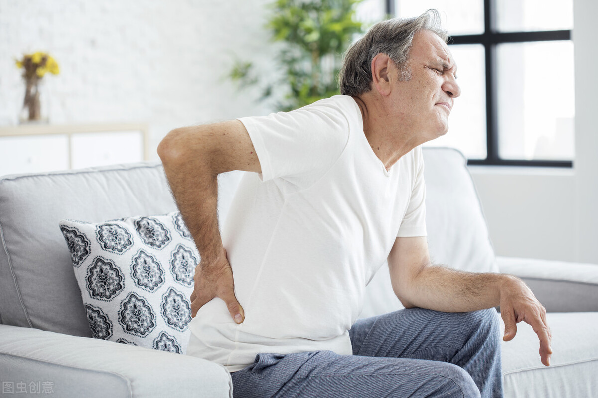 急性腰扭伤怎么办？卧床休息能缓解吗？教您中医治疗急性腰扭伤
