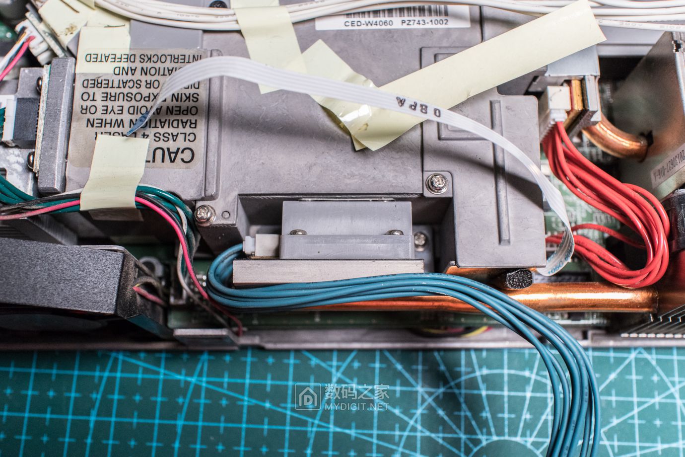 卡西欧CASIO激光+LED短焦投影仪UP50WN拆解，维修偏色全纪实