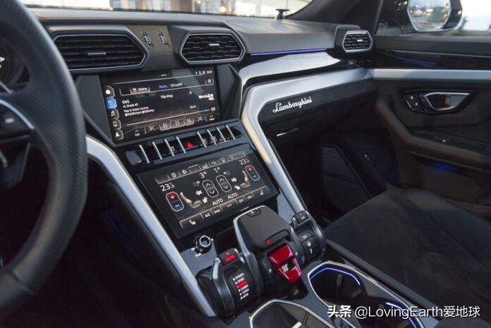 兰博基尼Urus SUV内饰设计赏析