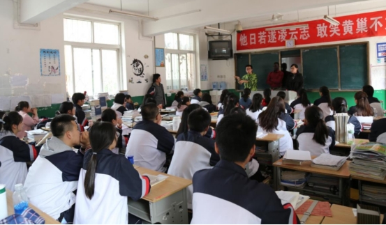 江苏“双胞胎”学霸高考同考652分，哥哥北大，弟弟清华引人羡慕