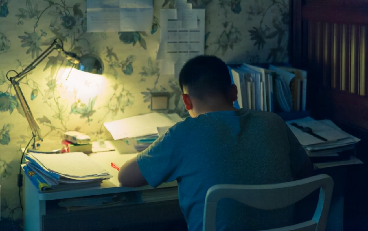 到了高三才明白：别假装努力，结局不会陪你演戏，这句话是真的