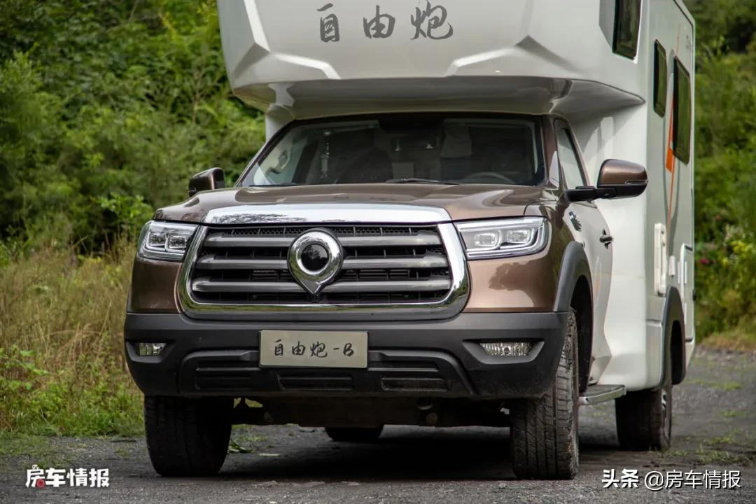 新款长城炮房车实拍！2.0T+8AT带四驱有后锁，拖家带口也能去撒野