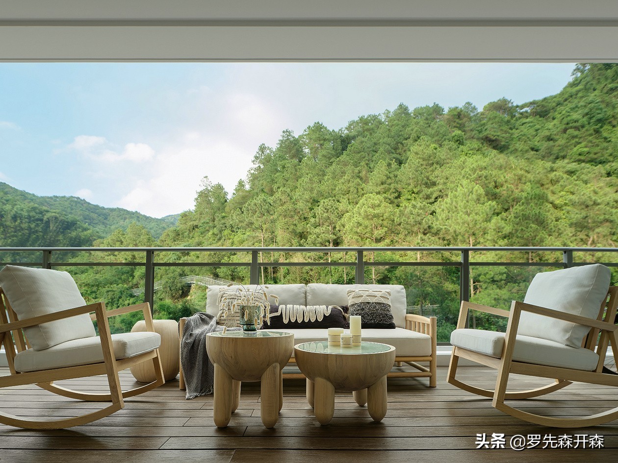 然于山水之间，自在同万物生长