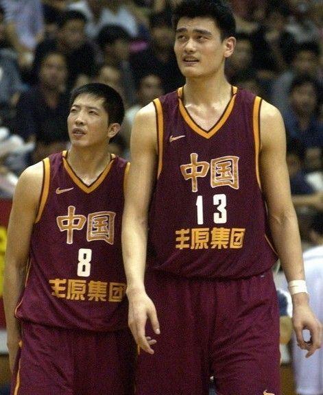 nba为什么没让胡卫东进(巅峰胡卫东有多强？在科比头上砍30分，韩国解说：他是亚洲乔丹)