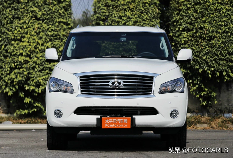 英菲尼迪QX80 5.6L V8实拍，最低售价113.8万，为啥干不过LX570？