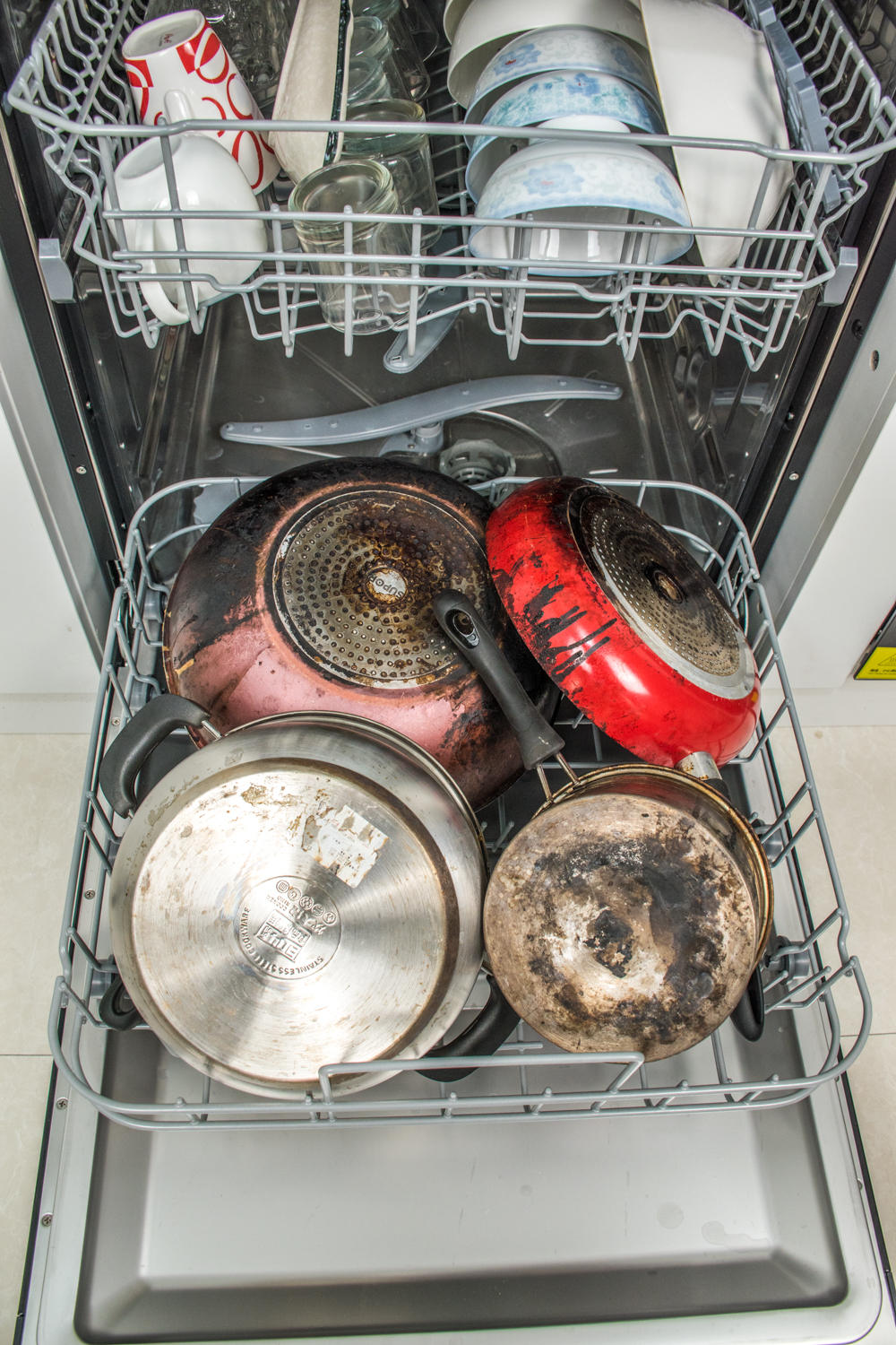 80℃智慧微蒸汽-海尔haier 家用智能13套消毒型洗碗机