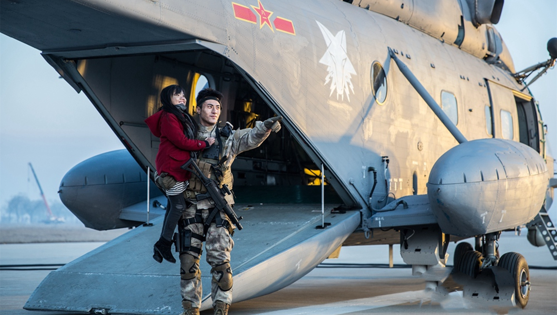 0分,45%的差评率,这部国产空战片为何这么烂?