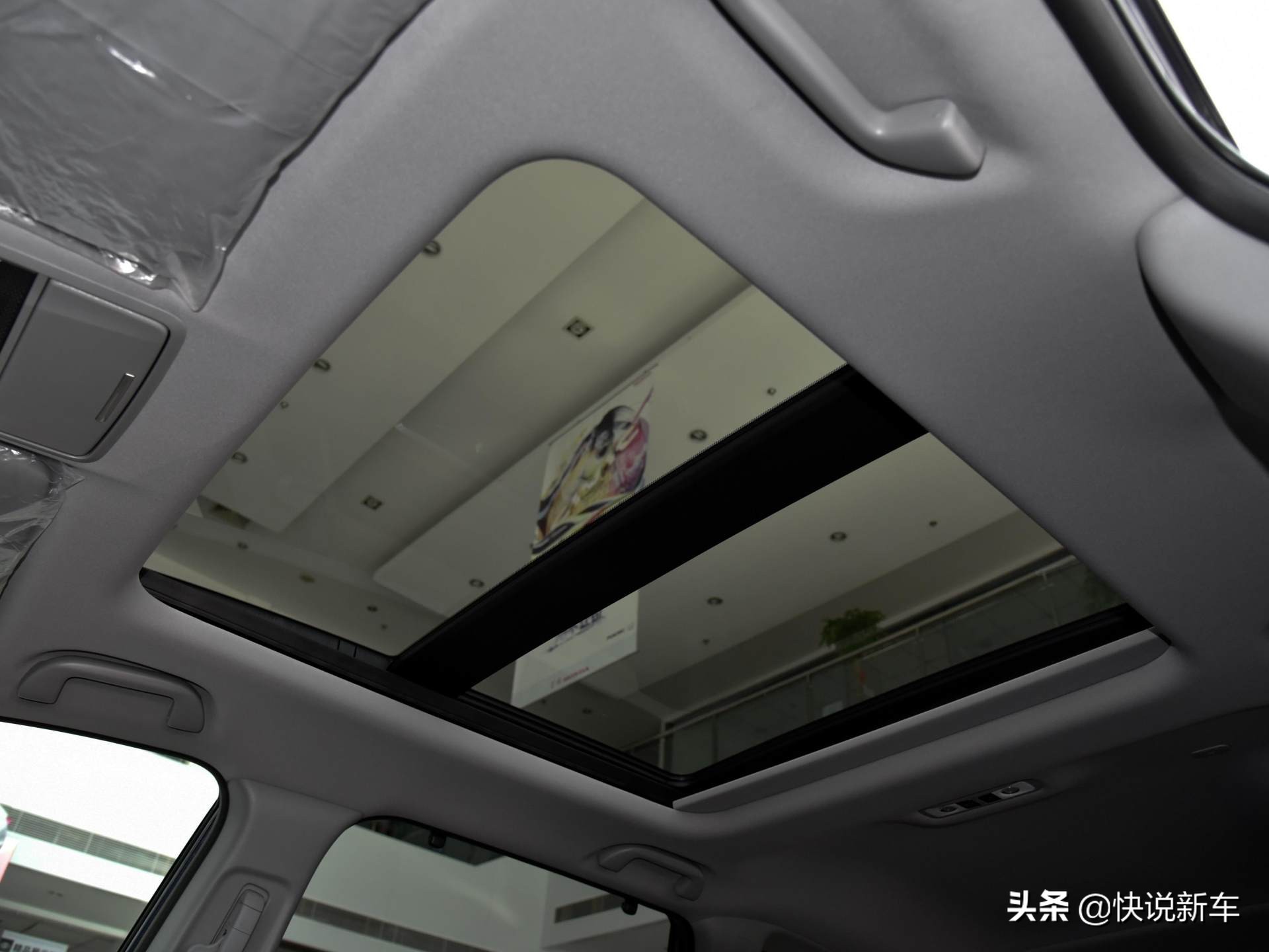 空间大保值率高，油耗表现一般，实拍CR-V