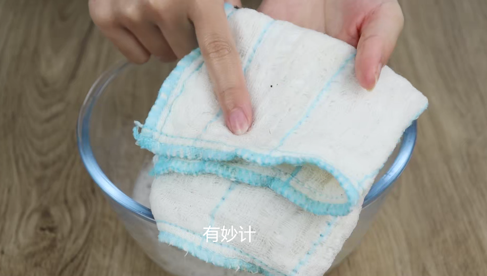 洗衣粉和白糖放在一起，解决家庭大难题，简单又实用，快学起来