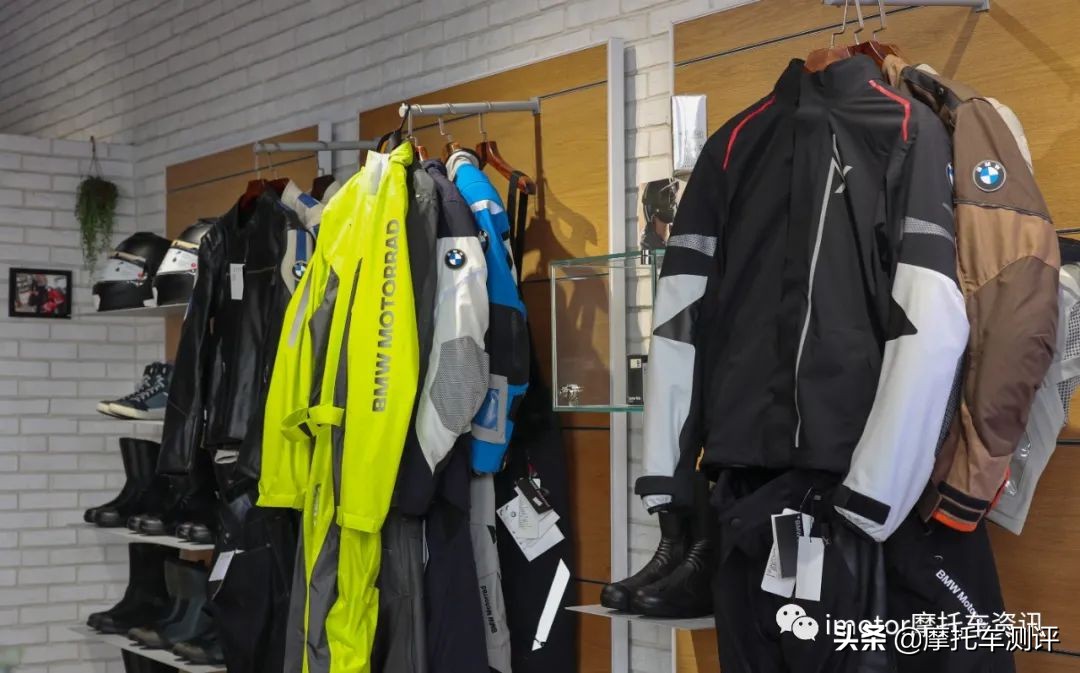 「彩蛋」全国首家宝马摩托车服务中心落户佛山