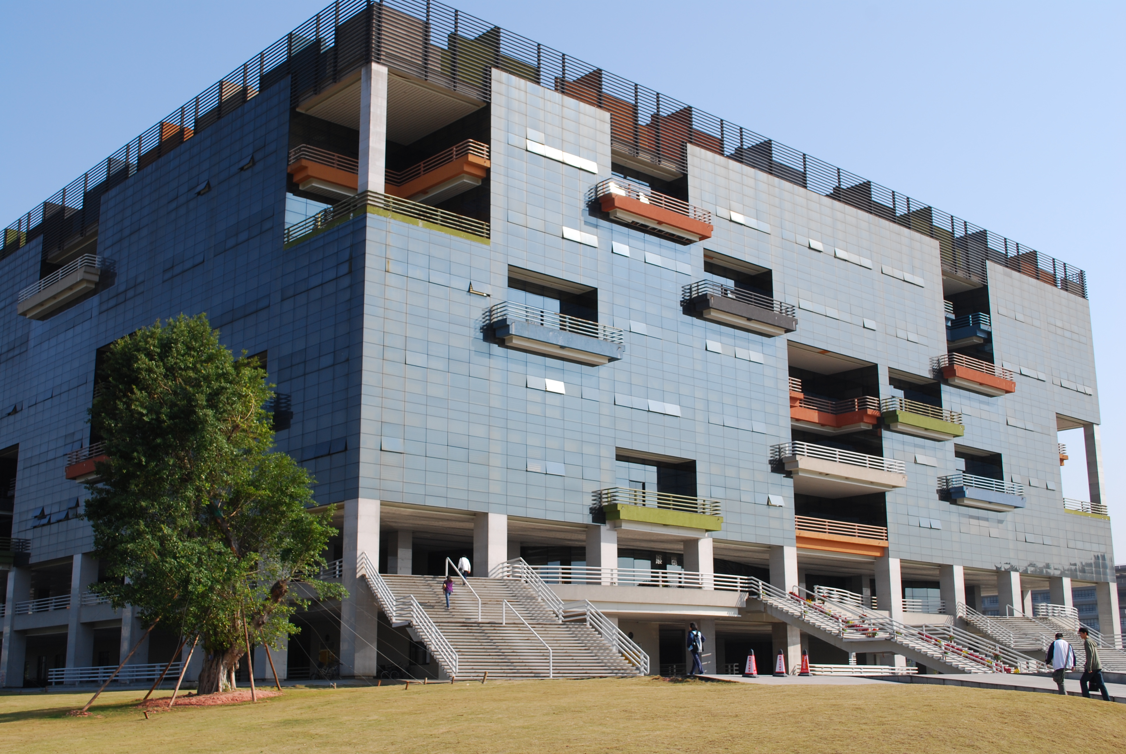 广东工业大学怎么样？录取分数、位次详情及简析