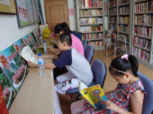 小学生作文《祖国》走红，短短3行25个字，令不少网友感动