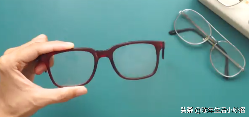 眼镜片划痕修复方法大全