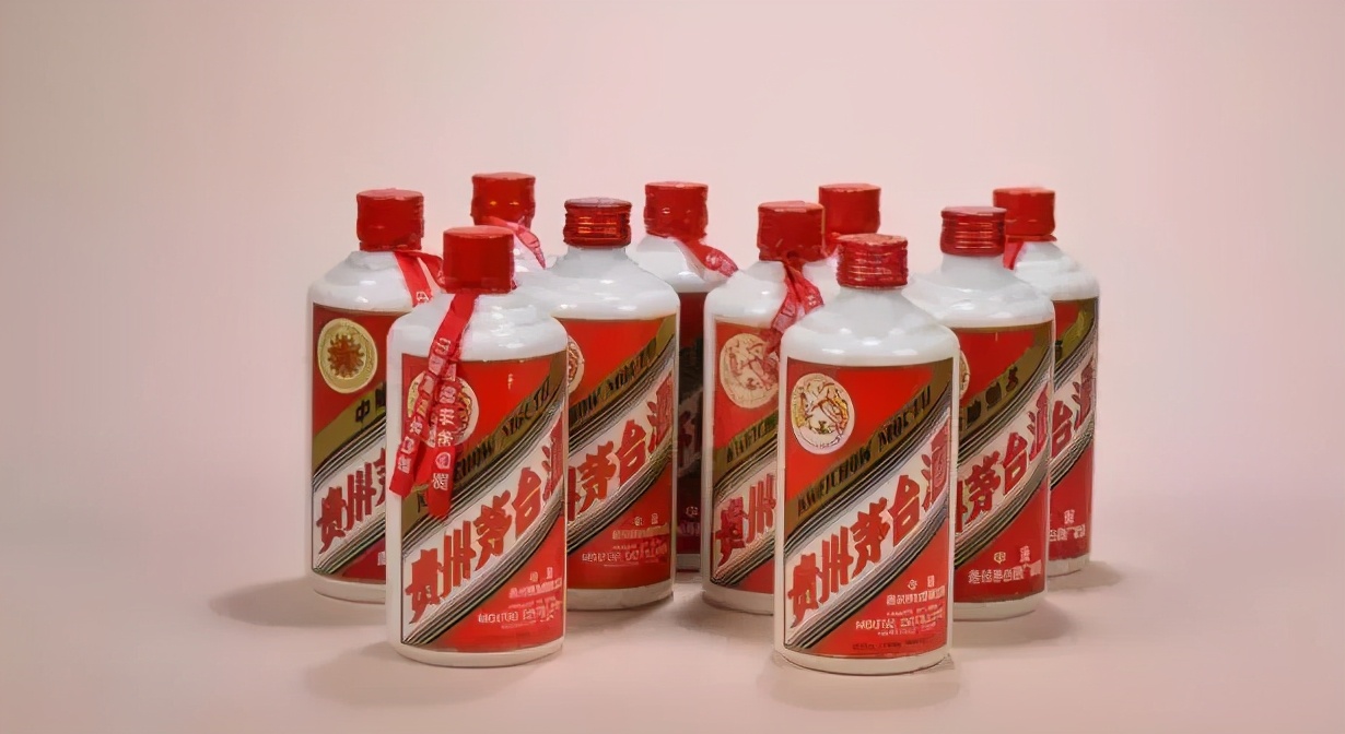 酒问｜茅台酒如何分辨真假？你需要掌握这几个技巧，特别是这个“暗记”