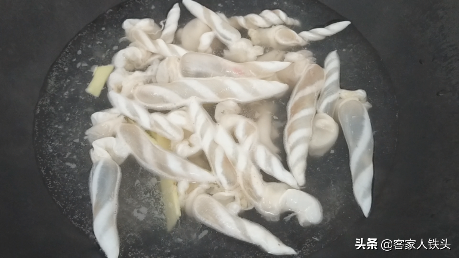 鱼鳔的做法（吃鱼鳔还是最爱客家一个特色做法好吃又养人）