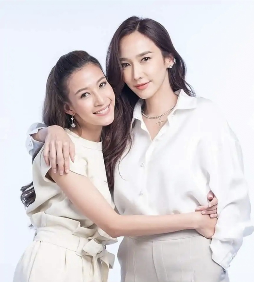 泰国拽姐aump拍新剧,合作28岁mik,两人差14岁你信吗