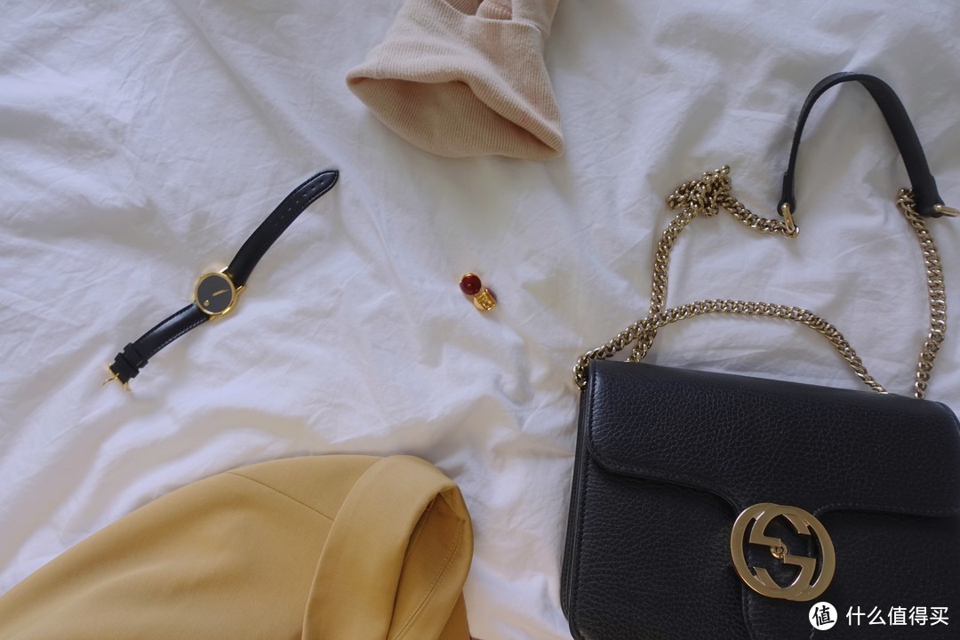 干练、知性、温柔、性感｜女律师的秋冬一周职场穿搭图鉴