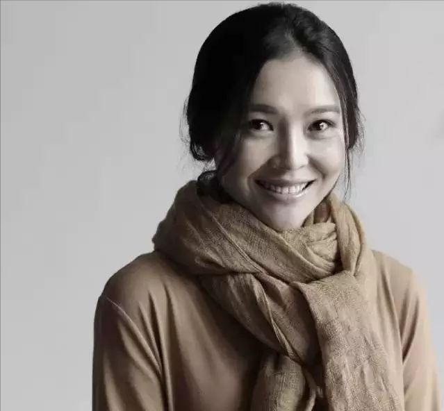 知名主持人宁远，不当名人当村姑，每天种菜自己做衣服