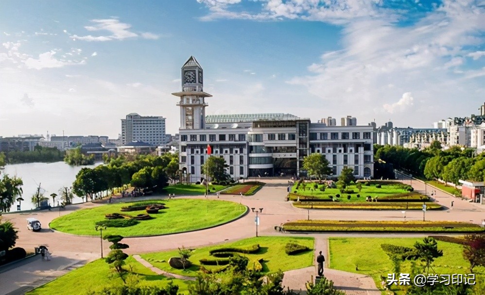 中南财经政法大学排名2017（2021年财经类高校排名）