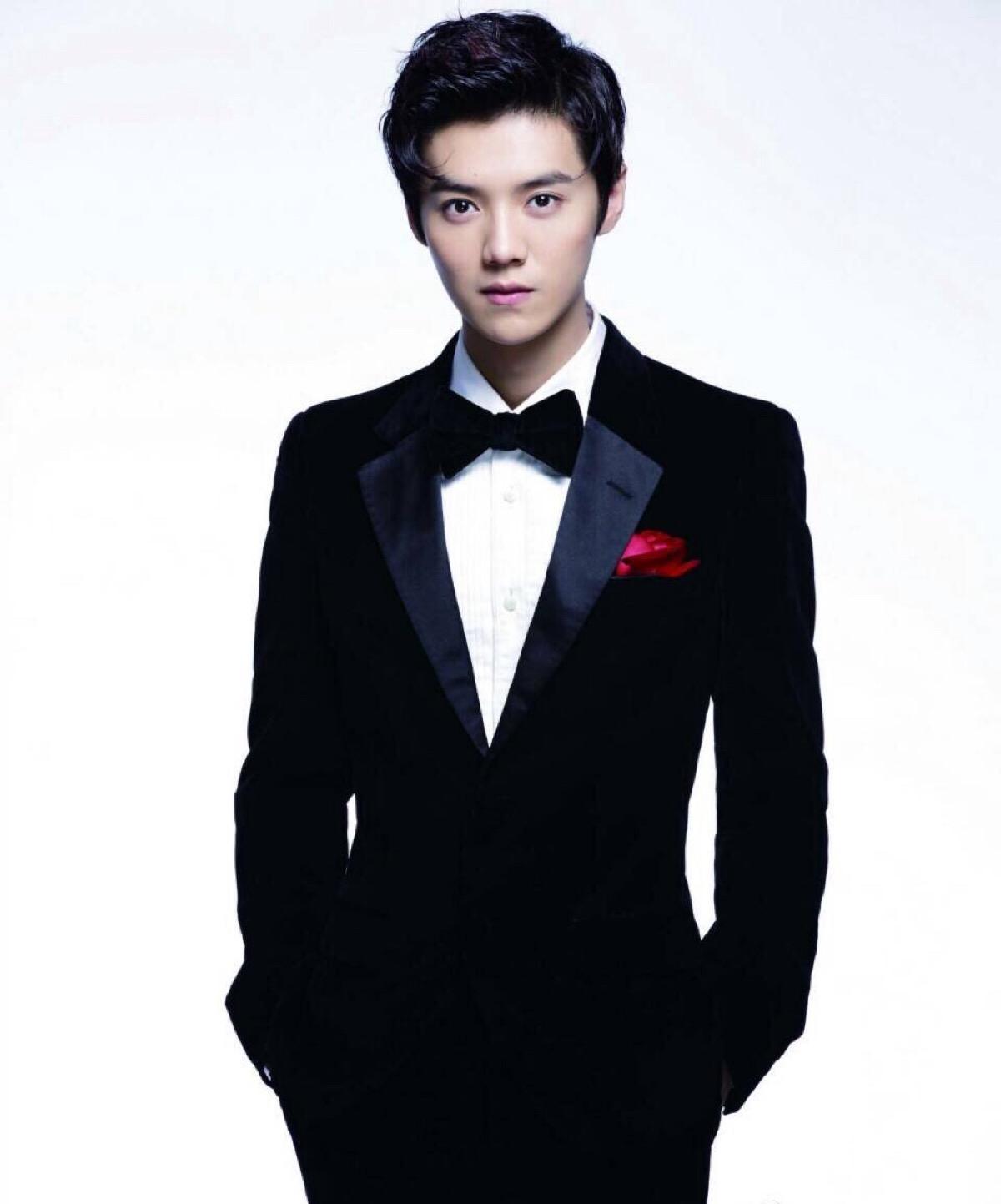 关晓彤说大学不谈恋爱（鹿晗关晓彤）