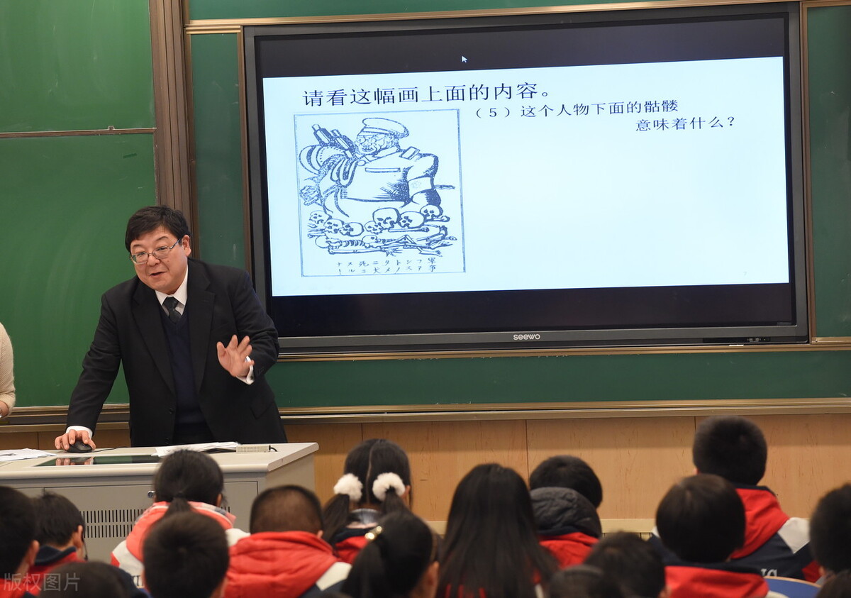 清华天之骄子全家移民北美，靠刷油漆悲惨过活，跳桥惨烈自尽始末