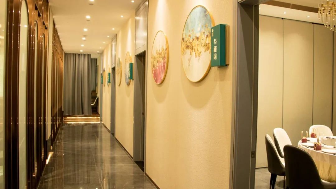 年会预定 | N+1种选择，不如选择一站式宴会服务